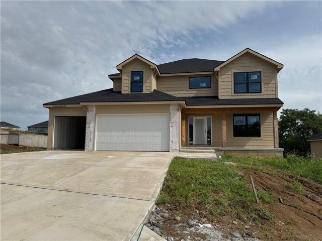 Homes for Sale in Kansas City, MO 64156 | 4706 NE 86TH Terrace