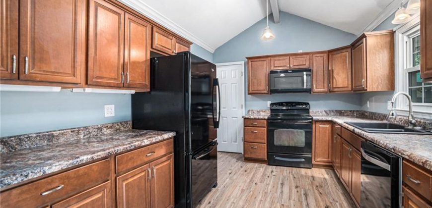 Homes for Sale in Kansas City, MO 64118 | 8009 N Brooklyn Avenue
