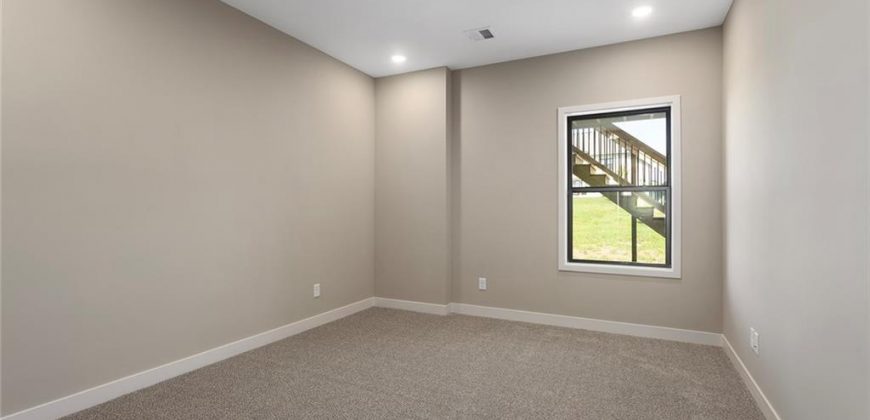 Homes for Sale in Kearney, MO 64060 | 13616  Clover Court