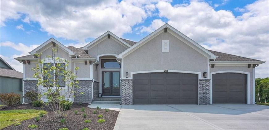 Homes for Sale in Kansas City, MO 64153 | 8212 NW 89th Terrace