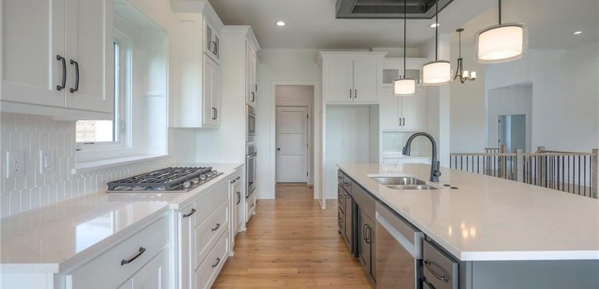 Homes for Sale in Kansas City, MO 64153 | 8212 NW 89th Terrace