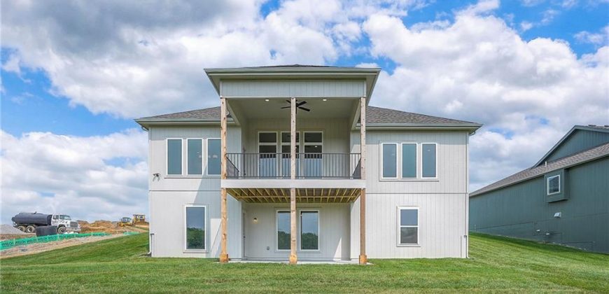 Homes for Sale in Kansas City, MO 64153 | 8212 NW 89th Terrace