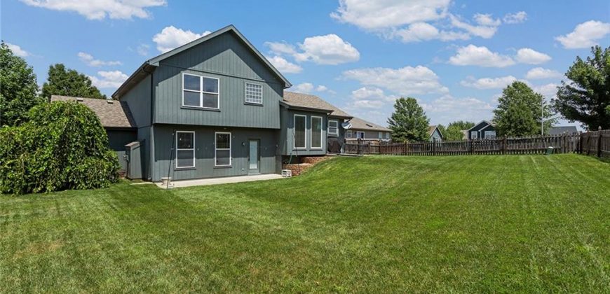 Homes for Sale in Kansas City, MO 64156 | 6905 NE 114th Court