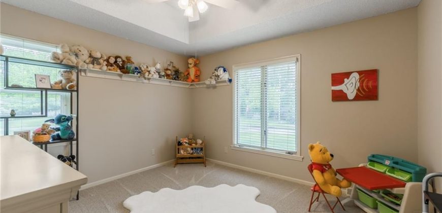 Homes for Sale in Kansas City, MO 64118 | 7815 N Broadway Avenue