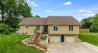 Homes for Sale in Kansas City, MO 64118 | 7815 N Broadway Avenue