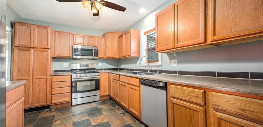 Homes for Sale in Liberty, MO 64068 | 528 E Arthur Street