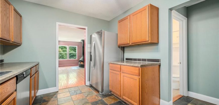 Homes for Sale in Liberty, MO 64068 | 528 E Arthur Street