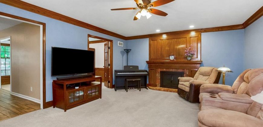 Homes for Sale in Kansas City, MO 64155 | 9711 N Flora Avenue