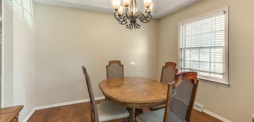 Homes for Sale in Parkville, MO 64152 | 10100 NW Mirror Lake Court
