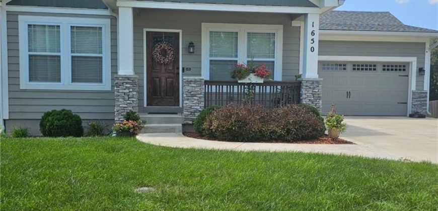 Homes for Sale in Liberty, MO 64068 | 1650  Southview Drive