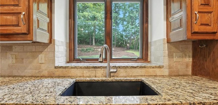 Homes for Sale in Kansas City, MO 64151 | 5500 NW 62nd Street