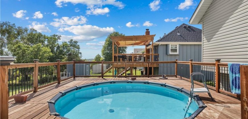 Homes for Sale in Gladstone, MO 64118 | 403 NW 73rd Street