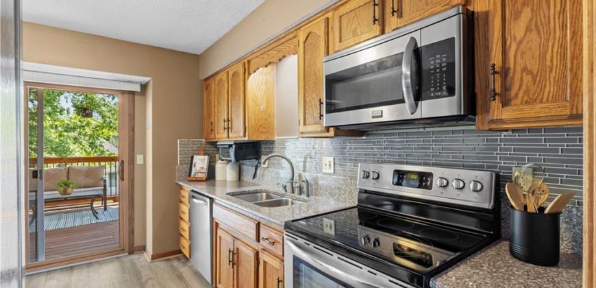 Homes for Sale in Gladstone, MO 64118 | 403 NW 73rd Street