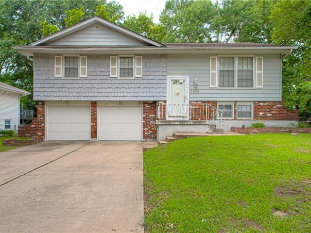 Homes for Sale in Kansas City, MO 64152 | 7632  Milrey Drive