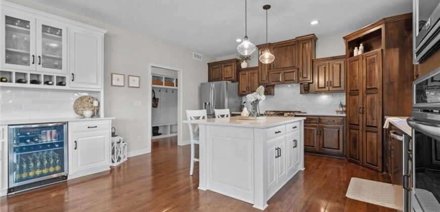 Homes for Sale in Riverside, MO 64150 | 4427 NW Sienna Ridge