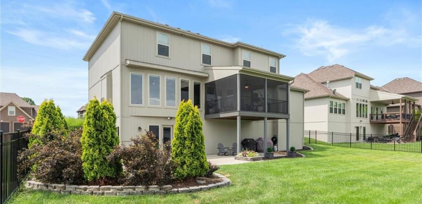 Homes for Sale in Riverside, MO 64150 | 4427 NW Sienna Ridge