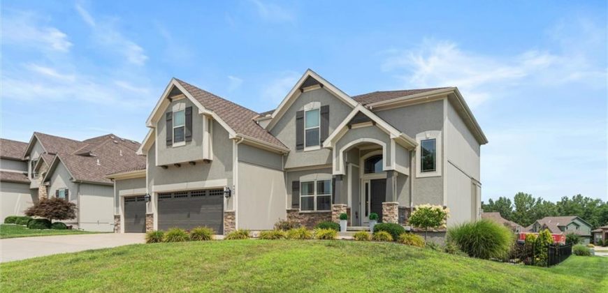 Homes for Sale in Riverside, MO 64150 | 4427 NW Sienna Ridge