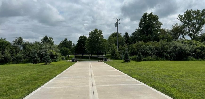 Homes for Sale in Smithville, MO 64089 | 6320 NE 164th Street