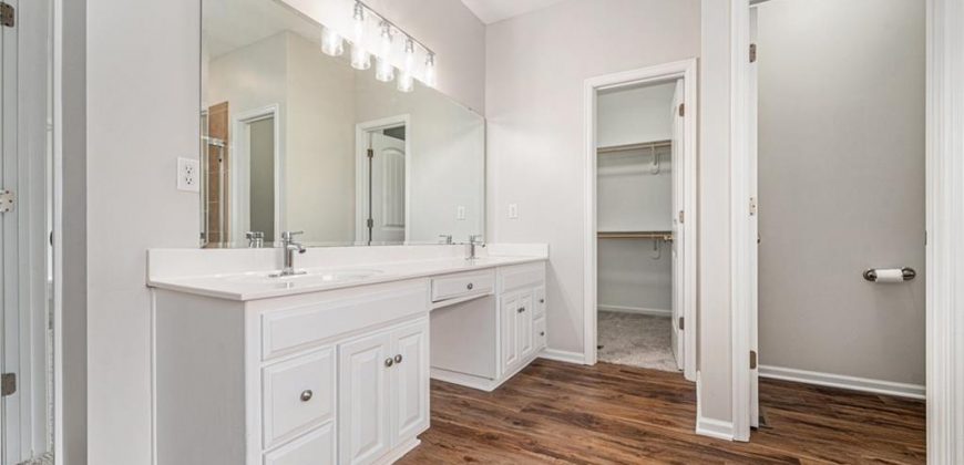 Homes for Sale in Kansas City, MO 64157 | 7907  111th Street