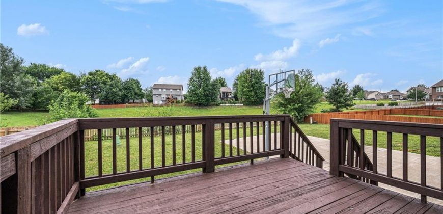 Homes for Sale in Kansas City, MO 64157 | 7907  111th Street