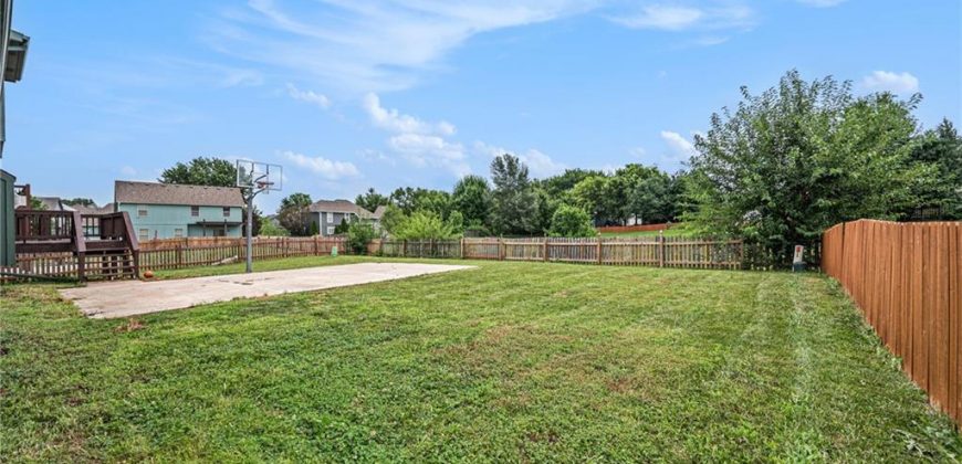 Homes for Sale in Kansas City, MO 64157 | 7907  111th Street