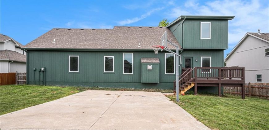 Homes for Sale in Kansas City, MO 64157 | 7907  111th Street