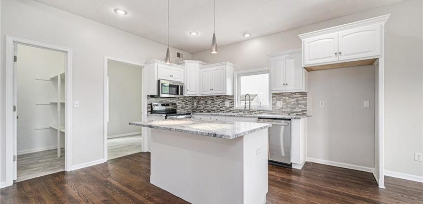 Homes for Sale in Kansas City, MO 64157 | 7907  111th Street
