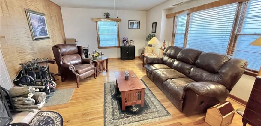 Homes for Sale in Kansas City, MO 64153 | 10307  Barry Road