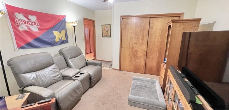 Homes for Sale in Kansas City, MO 64153 | 10307  Barry Road
