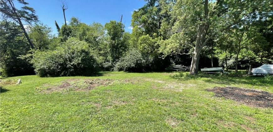 Homes for Sale in Kansas City, MO 64153 | 10307  Barry Road