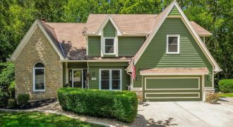 Homes for Sale in Liberty, MO 64068 | 1008 N Woodridge Lane