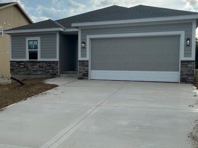 Homes for Sale in Parkville, MO 64152 | 16243  Giorgia Street