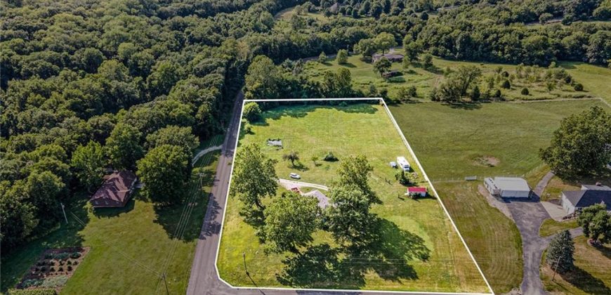 Homes for Sale in Liberty, MO 64068 | 7725  Raines Road