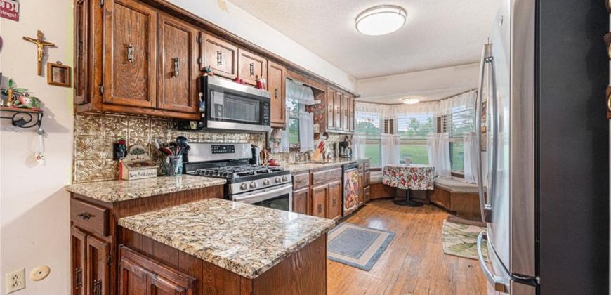 Homes for Sale in Liberty, MO 64068 | 7725  Raines Road