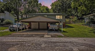 Homes for Sale in Smithville, MO 64089 | 502  Dundee Road