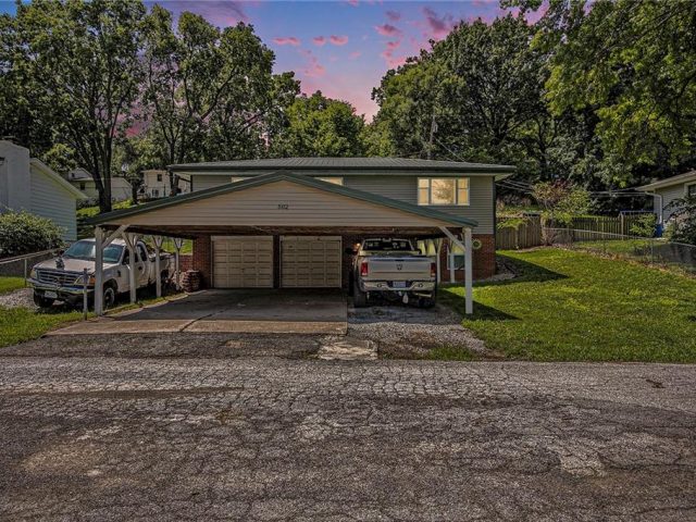 Homes for Sale in Smithville, MO 64089 | 502  Dundee Road