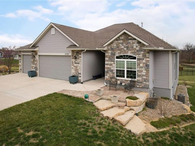 Homes for Sale in Kansas City, MO 64154 | 3718 NW 96th Court