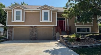 Homes for Sale in Kansas City, MO 64118 | 1613 NE 83rd Terrace