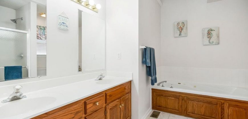 Homes for Sale in Kansas City, MO 64151 | 1807 NW 79th Street