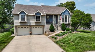 Homes for Sale in Kansas City, MO 64155 | 1416 NE 102nd Terrace