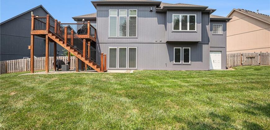 Homes for Sale in Kansas City, MO 64156 | 9013 N Kansas Court