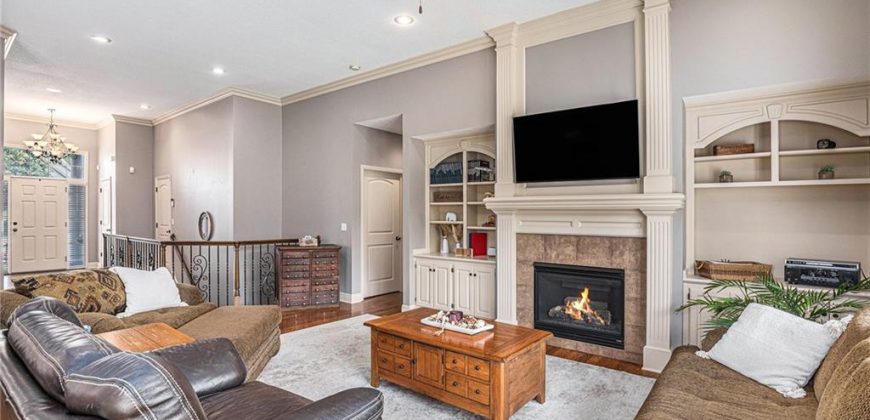Homes for Sale in Kansas City, MO 64156 | 9013 N Kansas Court