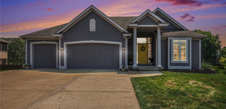 Homes for Sale in Kansas City, MO 64156 | 9013 N Kansas Court