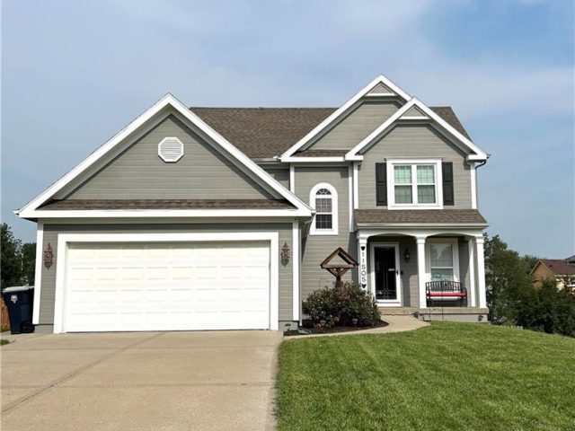 Homes for Sale in Kansas City, MO 64157 | 11505 N Manning Avenue