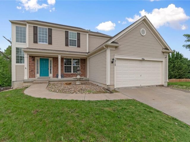 Homes for Sale in Kansas City, MO 64119 | 7912 N Poplar Court