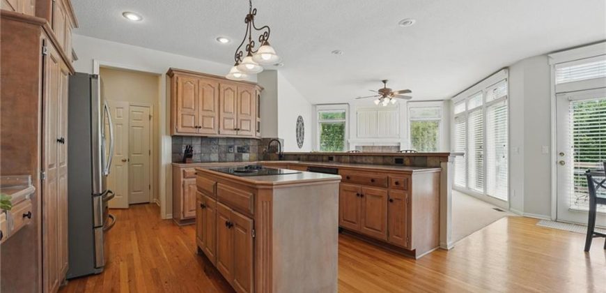Homes for Sale in Parkville, MO 64152 | 10223  River Hills Court