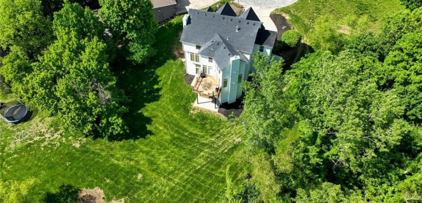 Homes for Sale in Parkville, MO 64152 | 10223  River Hills Court
