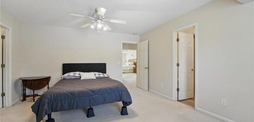 Homes for Sale in Parkville, MO 64152 | 10223  River Hills Court
