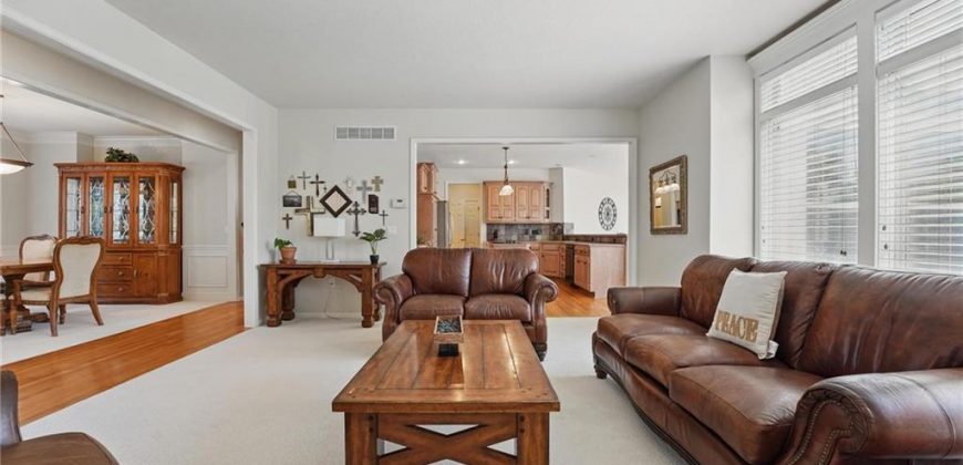 Homes for Sale in Parkville, MO 64152 | 10223  River Hills Court