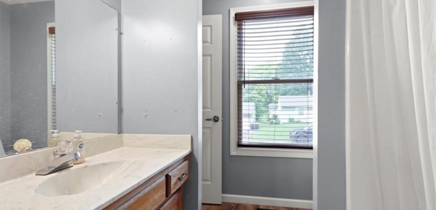 Homes for Sale in Kansas City, MO 64119 | 5011 N Elmwood Avenue